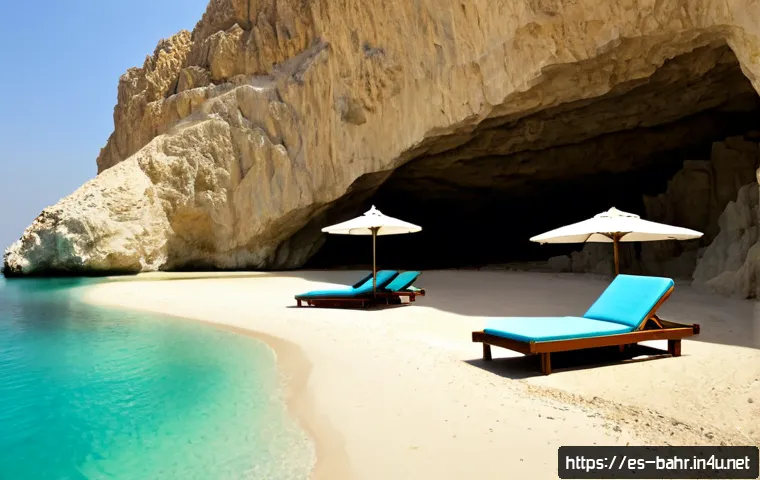 바레인의 비밀 해변 - Photorealistic hidden beach cove on Bahrain’s coastline, clear turquoise Persian Gulf water meeting ...